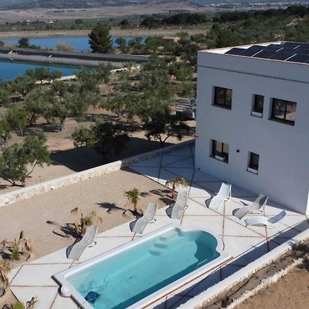 Casita Del Embalse Con Encanto Biar Eksteriør bilde
