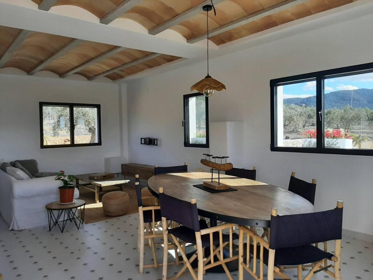 Casita Del Embalse Con Encanto Biar Eksteriør bilde